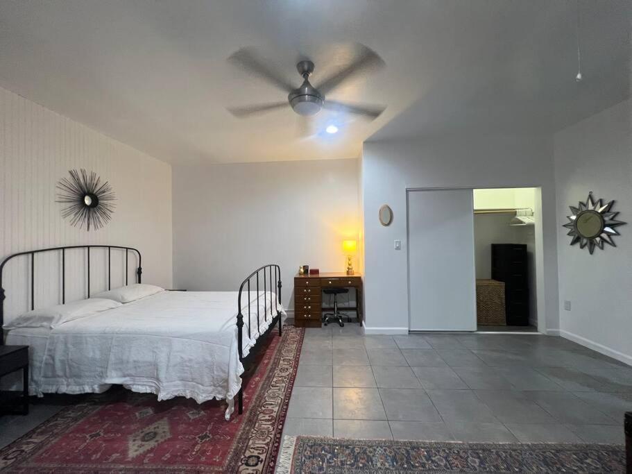 Great Private In Noho Appartamento
